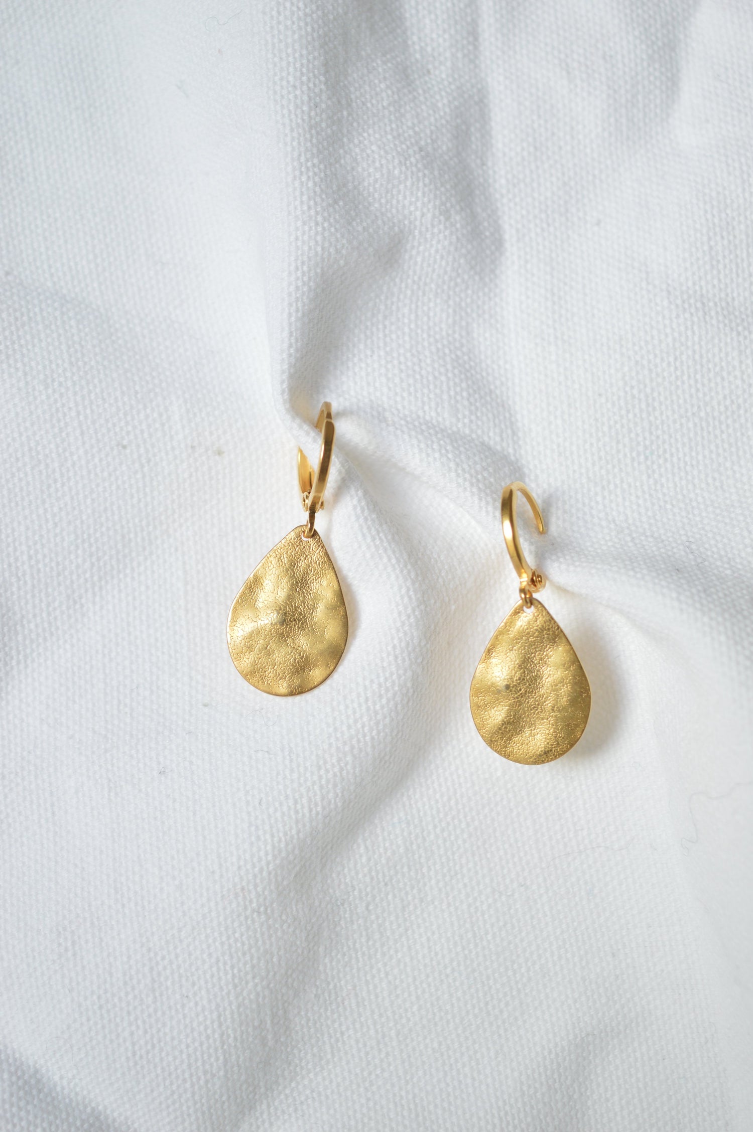 POIRE • Teardrop Earrings