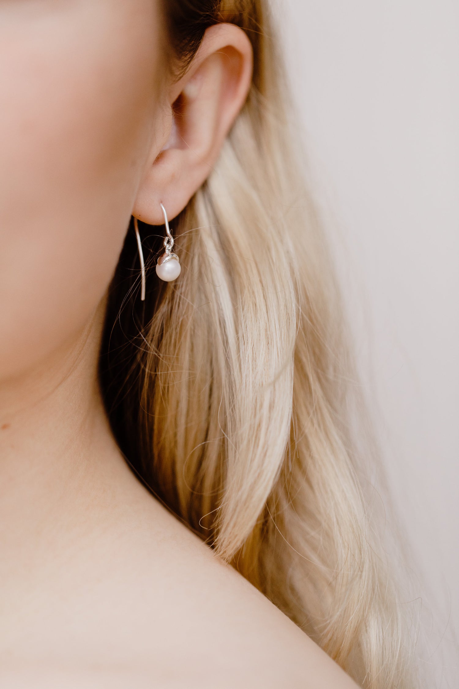 PETALE • Pearl Drop Earrings