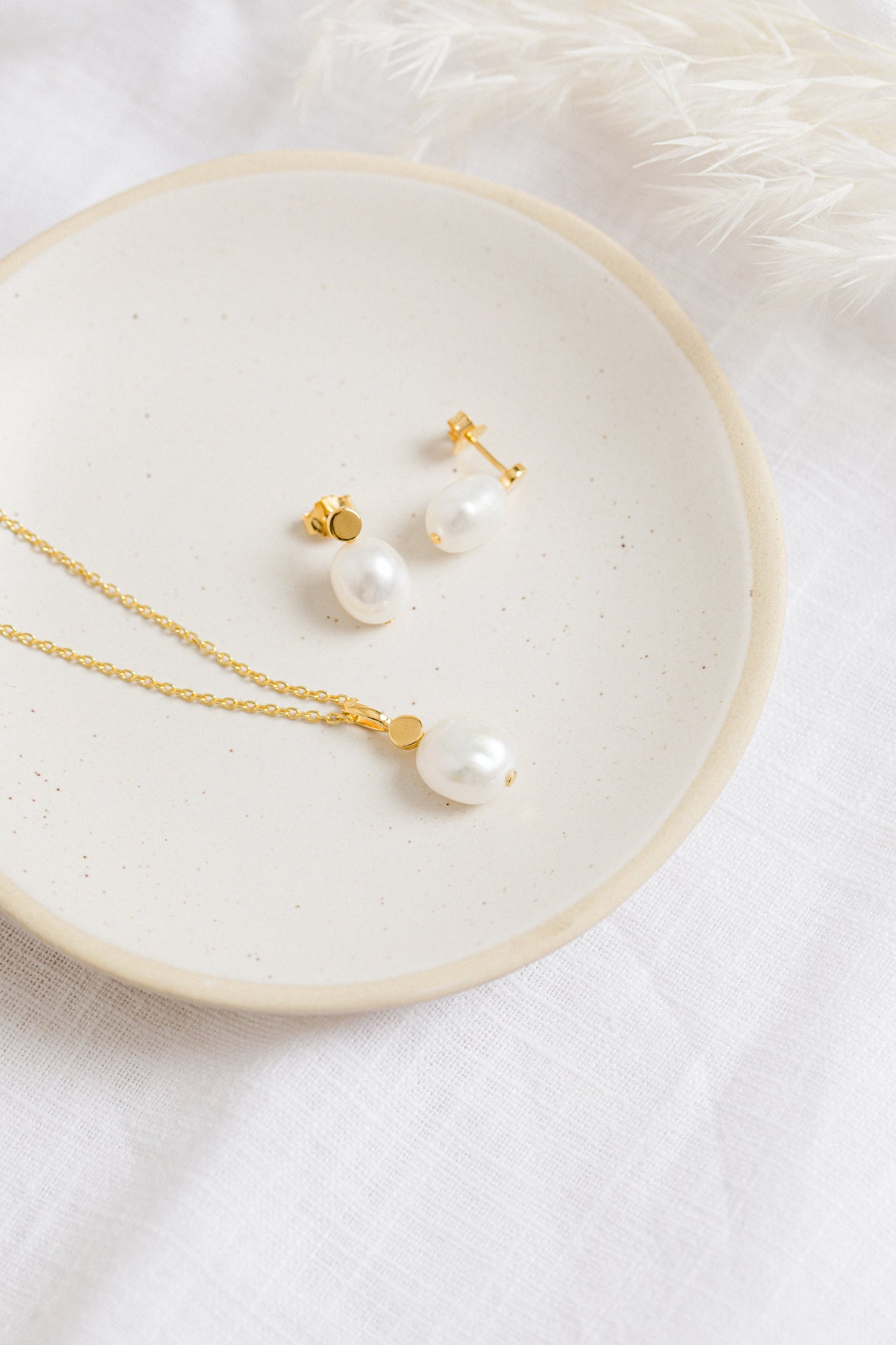 BAROQUE • Gold Plated Pearl Necklace